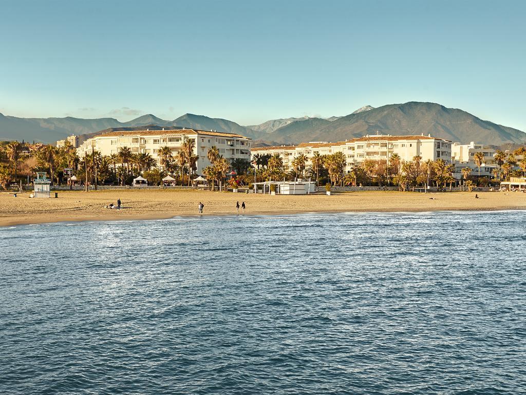 Livescape Playa Rocio Aparthotel Marbella Esterno foto